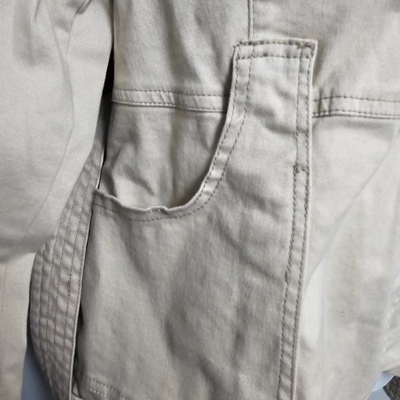 NEW WITH TAGS, Women's Lane Crawford khaki button up with a tie around belt jack - Picture 8 of 16